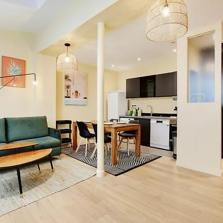 New And Bright 4 People *